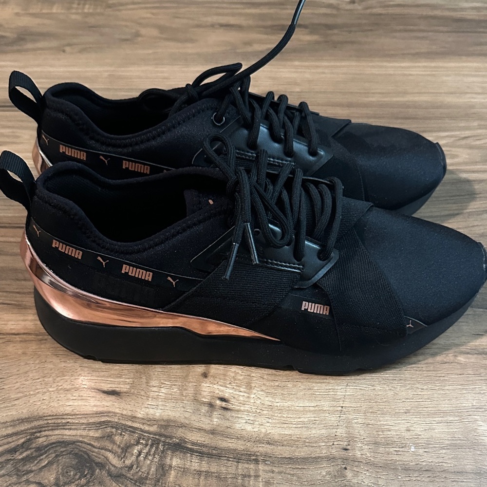 PUMA Muse X5 Metal Black Rose Gold size 9 - NWOB - Picture 3 of 4